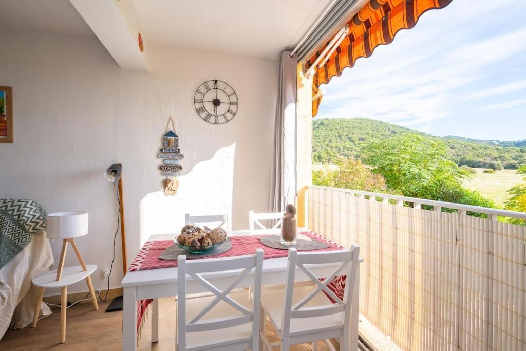 Charmant A 600 M Des Plages Proche Des Commerces Lesclesdenicole Carqueiranne Kültér fotó